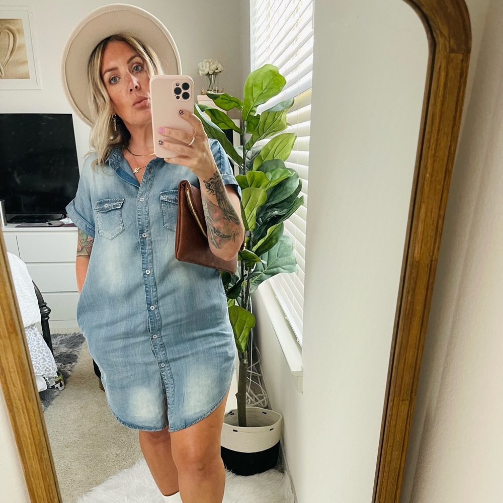 GeeGee Button-Up Shirt Dress - Picture 2 of 8